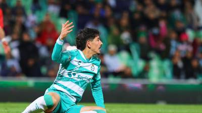 Santos Laguna sufrió una derrota 3-1 ante Necaxa en su debut como local en Torreón durante la Jornada 1 del Clausura 2026.