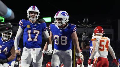 Josh Allen llevó a los Bills a triunfar ante unos Chiefs que iban invictos en la Temporada 2024, pero ahora no pudieron contra la defensa-ataque de Búfalo.