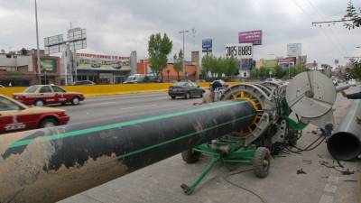 Destacan como prioritario, detallaron, reparar y modernizar las redes de distribución de agua, ya que actualmente se pierde más del 48% de este vital recurso. FOTO: CUARTOSCURO.