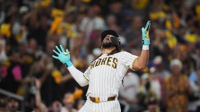 Los Padres de San Diego eliminaron en dos juegos a los Cubs y avanzaron a la Serie Divisional, donde enfrentarán a Milwaukee.