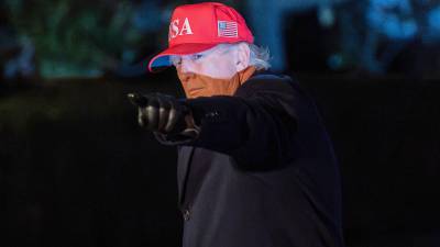 El presidente Donald Trump llamó a las fuerzas armadas iraníes a rendirse para acceder a un plan de amnistía.