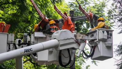 Empresarios destacan importancia de garantizar la electricidad al argumentar que esta actividad es transversal a todas las actividades económicas en la nación. FOTO: CUARTOSCURO.