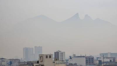 Se difunden fotografías de la contaminación en Monterrey por redes sociales; Gobierno de Nuevo León emite contingencia ambiental el 4 de marzo, 2025