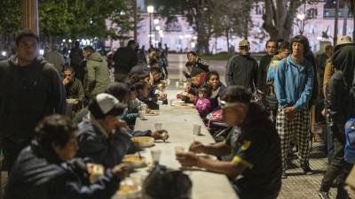 El informe apunta que los sistemas de protección social fuertes permiten navegar mejor las crisis.