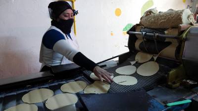El titular de Agricultura sostuvo que “el mensaje es claro: no hay aumento en el precio de la tortilla”.