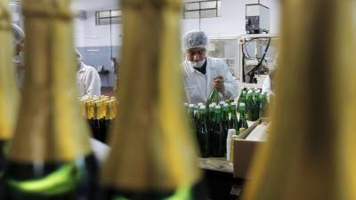 Entre las bebidas alcohólicas más vendidas durante el periodo Guadalupe-Reyes se encuentra el ron: FOTO: CUARTOSCURO.