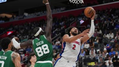 Cade Cunningham comandó el triunfo de los Pistons de Detroit ante los Celtics de Boston en el arranque de la NBA 2026-2027.