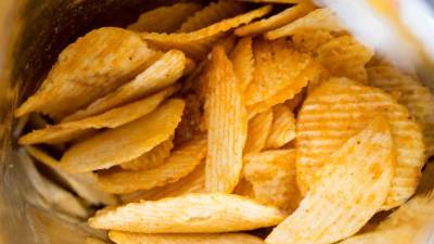 La Profeco reveló un listado de 10 frituras con niveles excesivos de sodio, sustancia que puede provocar hipertensión, diabetes y obesidad infantil.