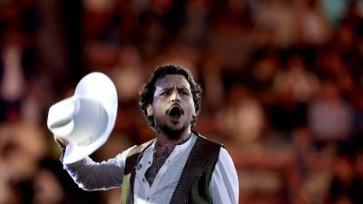 Lío. El cantante señaló que el proceso legal ya fue aceptado en México y está por notificarse en Argentina, donde reside Cazzu.