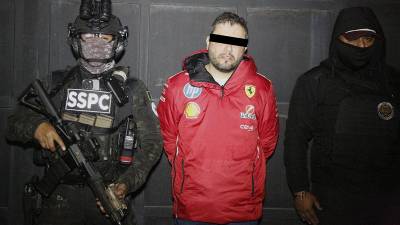 Un juez de control dictó prisión preventiva oficiosa al alcalde de Tequila, Jalisco, Diego Rivera Navarro, “El Presidente”, quien permanecerá preso en el penal de máxima seguridad del Altiplano.