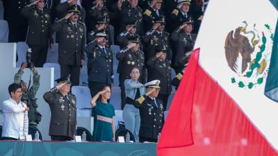 La Presidenta de la República Mexicana, Claudia Shieinbaum, encabezó la ceremonia y el desfile por el 164 aniversario de la Batalla de Puebla del 5 de Mayo