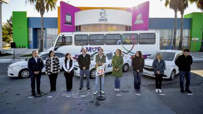 Luly López de Díaz y Javier Díaz González dieron inicio al programa “Ruta por Amor a Saltillo”.