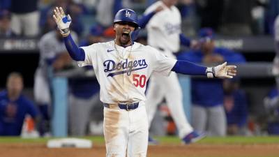 Los Dodgers de Los Ángeles aseguraron su lugar en la Serie Mundial al derrotar a los Mets de Nueva York con un marcador final de 10-5 en el último juego de la serie de campeonato.