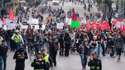 Exigen que todos los partidos rompan su relación con el crimen organizado.