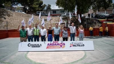 El alcalde Javier Díaz González dio el banderazo de inicio a la rehabilitación de la plaza en la colonia Benito Juárez como parte del programa “Activa tu parque”.