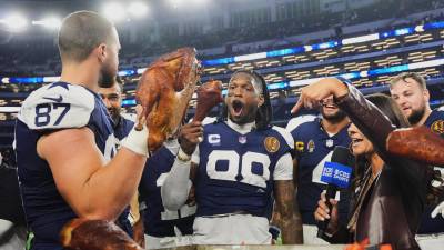 CeeDee Lamb concretó una jugada de 51 yardas que cambió el rumbo del juego especial de Día de Acción de Gracias.