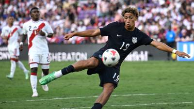 Julian Hall ya tiene un récord histórico con Estados Unidos. Ahora buscará que su historia también comience a ganar capítulos frente a México.