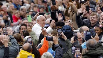 El papa Francisco modifica algunos de los ritos del funeral de los pontífices de acuerdo a la nueva edición del ‘Ordo Exsequiarum Romani Pontificis’.