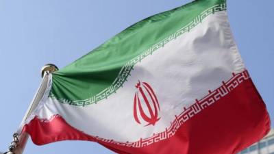 Además, instaron a los partidarios del régimen iraní a salir a las calles “en nombre del líder”, añadiendo que “la presencia del pueblo es necesaria y decisiva”.