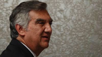El gobernador de Tamaulipas, Américo Villarreal Anaya, amplió hoy su posicionamiento respecto a los señalamientos que publicó el diario estadounidense Los Angeles Times sobre la revocación de su visa.