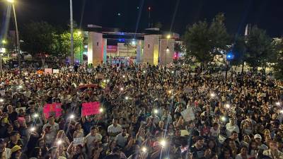 “Yo seré tu voz”, “No al maltrato animal”, “Basta de impunidad”, “Bomberos asesinos”, fueron algunas de las frases expresadas por los monclovenses contra los hechos registrados en el 2020.