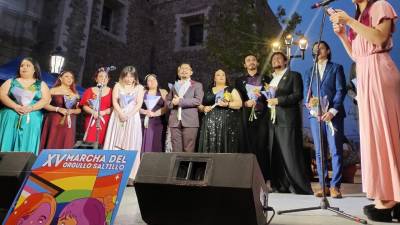 Voces participantes de la Gala Operística “Voces Sin Barreras” en Paseo Capital, como parte del “Festival del Orgullo Saltillo 2024”.