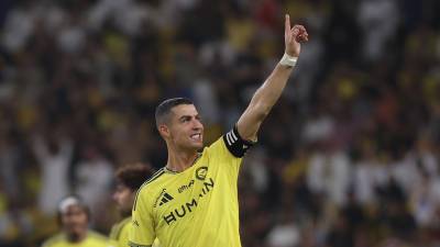 Cristiano Ronaldo celebró su gol 980 con Al-Nassr durante la victoria ante Al-Diriyah y quedó a solamente 20 anotaciones de alcanzar los mil tantos oficiales en su carrera.