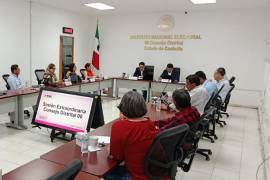 Ciudadanía coahuilense participa en capacitación para integrar casillas en la elección de junio.
