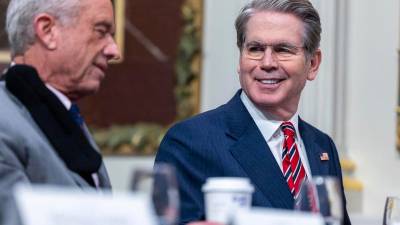 El riesgo de una profunda crisis económica mundial persigue a la Administración del presidente, Donald Trump, que ha solicitado la ayuda de aliados.