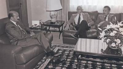 Carlos Salinas de Gortari recibió en Los Pinos al líder panista Luis H. Álvarez y al candidato a la gubernatura de Baja California, Ernesto Ruffo Appel, el 3 de agosto de 1989.
