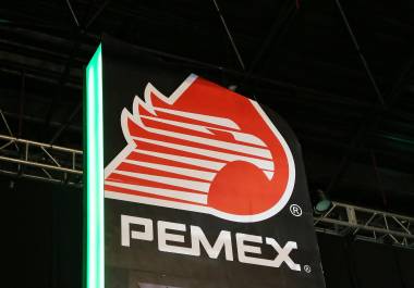 La petrolera enfrenta además una “bomba de tiempo” con pasivos laborales récord de 1.49 billones de pesos y vencimientos de deuda por 204.8 mil millones para lo que resta del año.