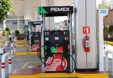 Los empresarios que realizaron modificaciones sin reportar a la autoridad federal enfrentan multas de hasta 800 mil pesos y la suspensión de actividades si no subsanan sus omisiones.