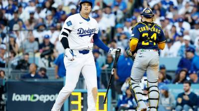Los Ángeles está contra las cuerdas, abajo 0-2 ante los Cerveceros de Milwaukee en la Serie de Campeonato de la Liga Nacional y su máxima estrella, Shohei Ohtani, sigue en un slump terrible.
