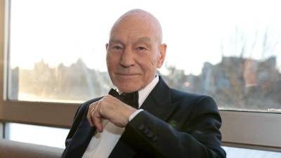 Legado. El actor británico construyó una trayectoria que trascendió los superhéroes y lo llevó a convertirse en una figura emblemática de Hollywood y el teatro.