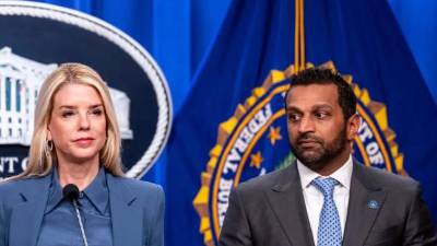 Un quinto fue detenido en Nueva Orleans mientras planeaba otro atentado, según el jefe del FBI.