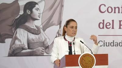 La noche previa, sostuvo un encuentro en el Palacio Nacional con dirigentes de los partidos que integran el bloque oficialista.