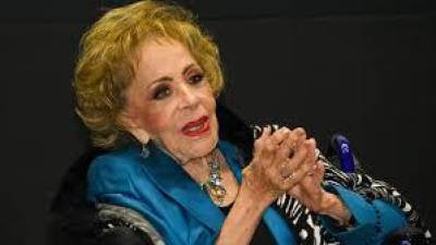 Se dio a conocer una nueva actualización sobre la reciente hospitalización de la famosa actriz mexicana, Silvia Pinal.