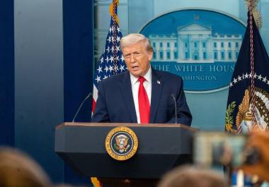 En las pasadas dos semanas, los Presidentes de México y EU han sostenido dos conversaciones telefónicas, y ninguno de sus Gobiernos había revelado que el tema de Cuba hubiera sido materia de esas pláticas hasta que Trump lo reveló anoche.