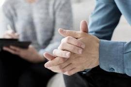 El obispo Hilario González afirma que la familia es el núcleo social básico para rescatar a los jóvenes de las adicciones.