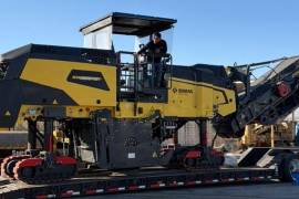 Las obras se realizarán con el tren de repavimentación entregado por el Gobierno de México.