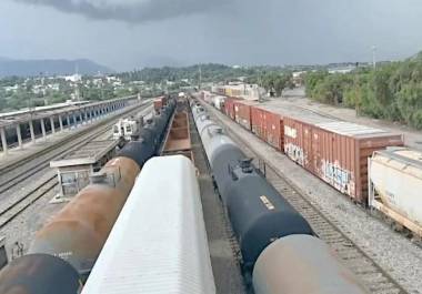 Autoridades avanzan contra la organización que simuló la importación de químicos para meter hidrocarburos al País.