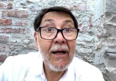 Aunque Noroña no tiene como labor principal ser youtubero o difusor de contenidos, sino es legislador federal sujeto a legislaciones estrictas en materia de percepciones y responsabilidades públicas.