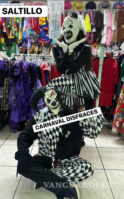 $!En el mercado hay opciones para todas las edades durante la temporada de Halloween y Día de Muertos.