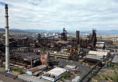 Autoridades estatales y representantes empresariales firmaron el acuerdo que da nuevo impulso al proceso de liquidación de AHMSA.