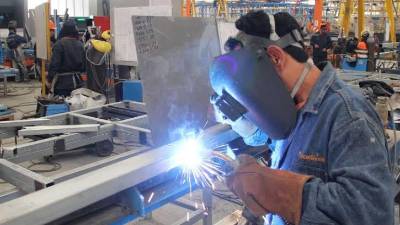 Los resultados de julio de 2026 sugieren una mejoría moderada en la actividad económica, tanto en el sector manufacturero como en el no manufacturero