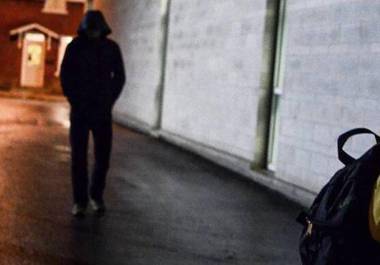 El delito de acecho está diseñado para proteger la vida, libertad y tranquilidad de las personas.