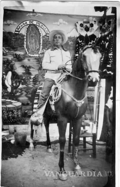 El oficio perdido del fotógrafo ambulante