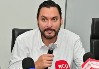 El edil llamó a mantener la confianza en las nuevas opciones que se analizan para dar continuidad al proceso.