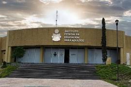 El IEEA mantiene abiertas sus inscripciones durante todo el año para personas que deseen concluir sus estudios.