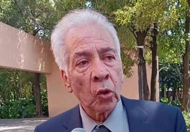 Arturo Domínguez defiende oferta por AHMSA y promete agua para Monclova